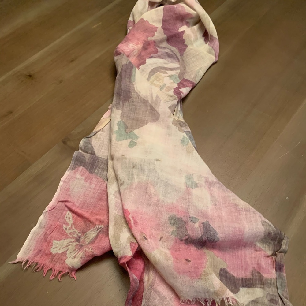 Summery floral scarf
